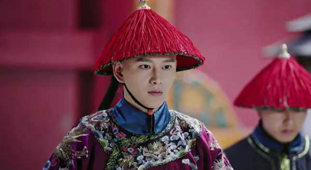 如懿传李玉公公戴花翎 后宫剧里公公们的装扮真的符合历史吗?