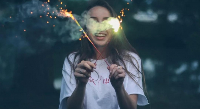 很听话的孩子长大后过得怎样? 愿你对自己的心完全诚实