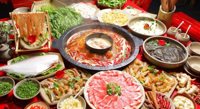 爱吃辣的小伙伴们看过来 让我们一起品成都美食