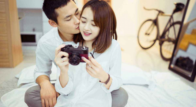 不要再用你的直男撩妹法了 正确方法应该是这样