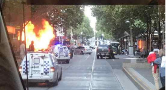 墨尔本市中心汽车爆炸怎么回事？是什么东西致其爆炸？