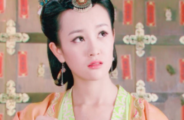 张檬回应整容令人心疼 一语道出女演员的心酸！