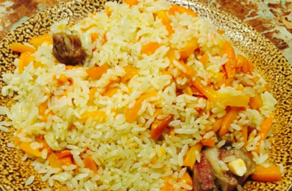 寒冷的冬日发愁没有好吃的美食？来尝尝新疆美食吧