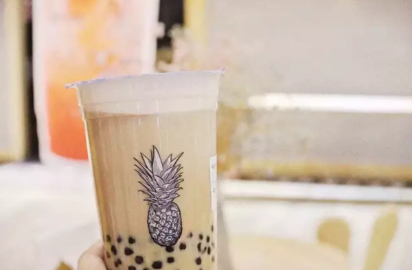 一杯奶茶就能抵这么多吃的 好喝的奶茶 你喝过几款？