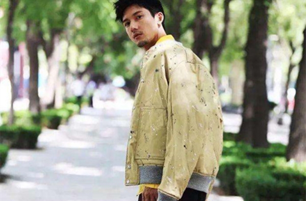 秋冬棉服怎么搭配好看？穿搭LOOK教你玩转秋冬棉服