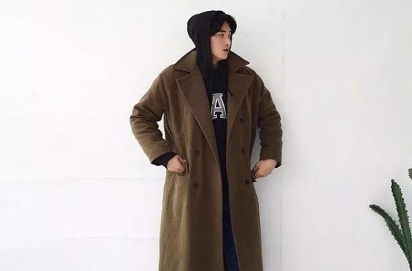 小清新男生男士大衣怎么穿？简简单单的的大衣搭配！