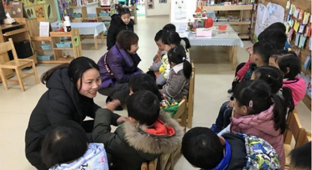 幼儿园家长扮人贩怎么回事？20分钟骗46个孩子过程披露