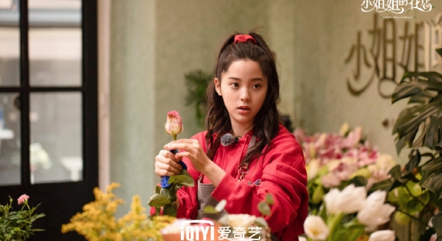欧阳娜娜短发什么样子？欧阳娜娜为什么要剪短发？好看吗！