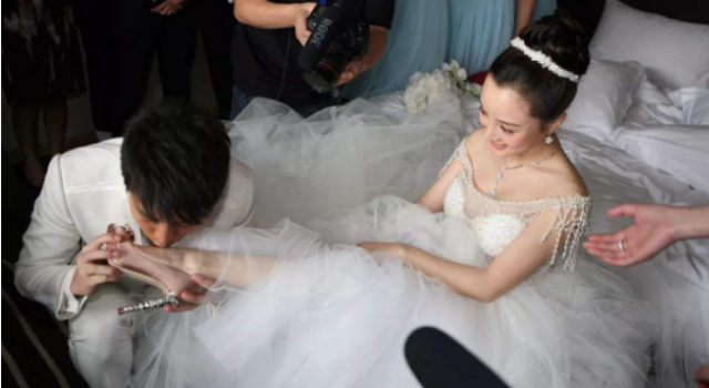 妹子一般都是被有态度有原则的男人征服的！