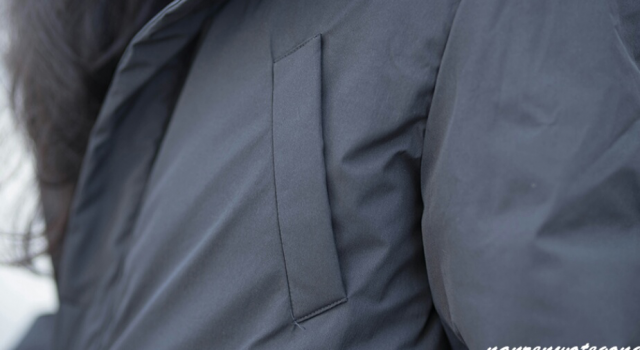 选择一件保暖的男士棉服 就是选择冬天里的时尚温暖