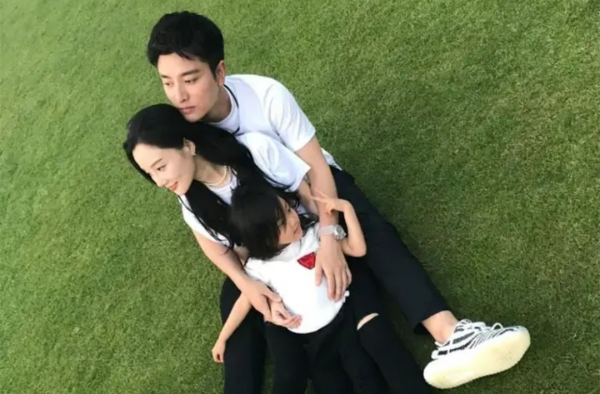 李小璐diss贾乃亮 李小璐贾乃亮闹翻复合无望？
