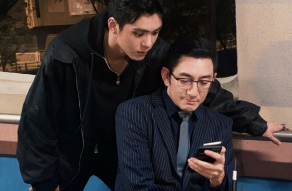 两代张无忌同框 一代男神与小鲜肉 谁更符合你的取向？