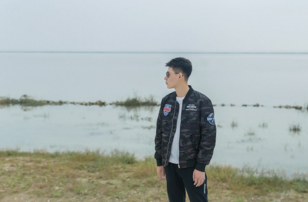 高个子男生穿什么好看呢 用服装让我们更加帅气