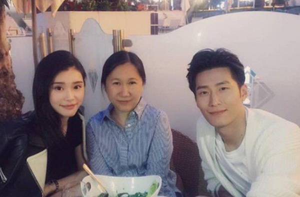 窦骁前女友奚梦瑶 两人只是普通同事关系 都别瞎说哦！