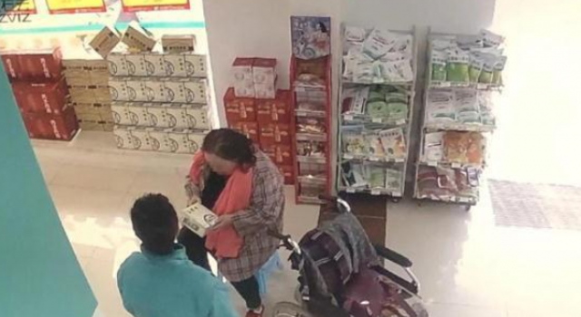 七旬老太碰瓷10年归案 你不要脸的样子 真丑！
