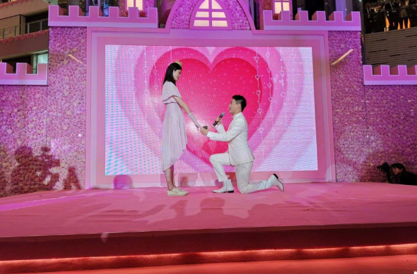 奚梦瑶肚子微微隆起疑似怀孕！网友：奉子成婚嫁入豪门