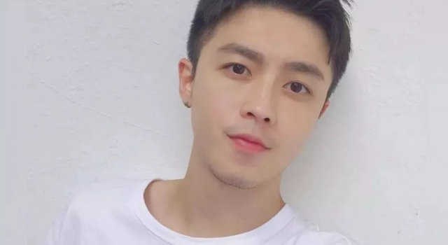 男生发型盘点之男士西装适合搭配的发型有哪些