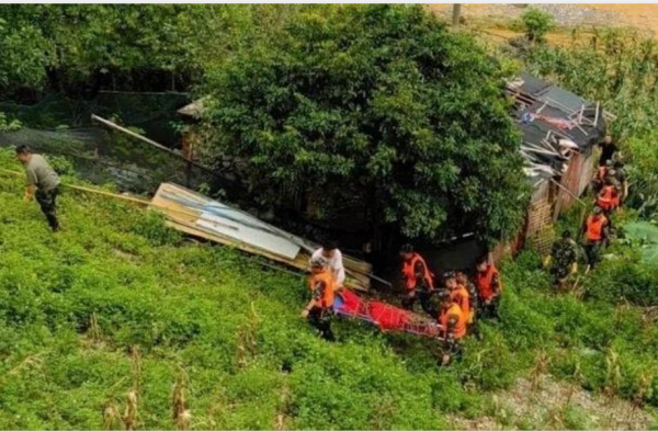 广西暴雨9人遇难 当地驻村第一书记在回县途中遭遇山洪