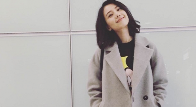 高圆圆女儿英文名 小公主是女神名 赵又廷吃十几家蛋糕