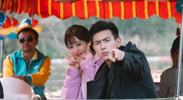 杨紫李现天津见面会取消！没想到李现的前女友是她？！