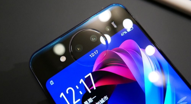 Vivo NEX 3发布 首个“瀑布屏”问世 九月能否干翻苹果