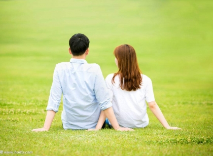 如何泡妞才能让对方做你女朋友 网上聊天如何撩妹