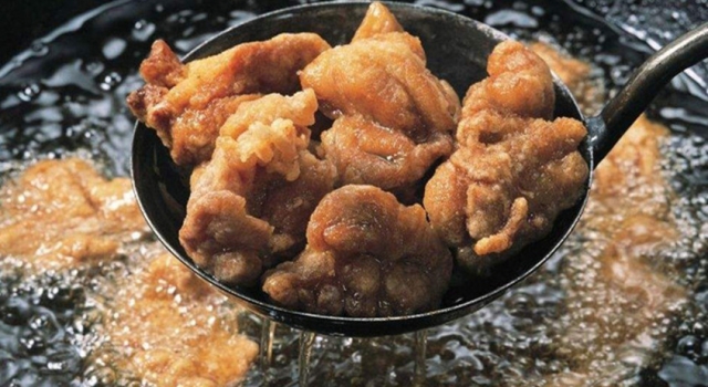 油炸食品 油炸食品不等于泡面 但比泡面危害大