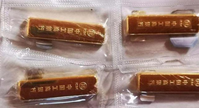 大爷50元卖旧洗衣机竟值10万 洗衣机内藏有十万黄金！