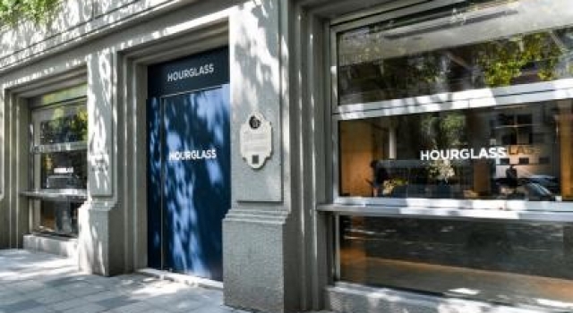 亲临Hourglass秘境，探索高端美妆新定义