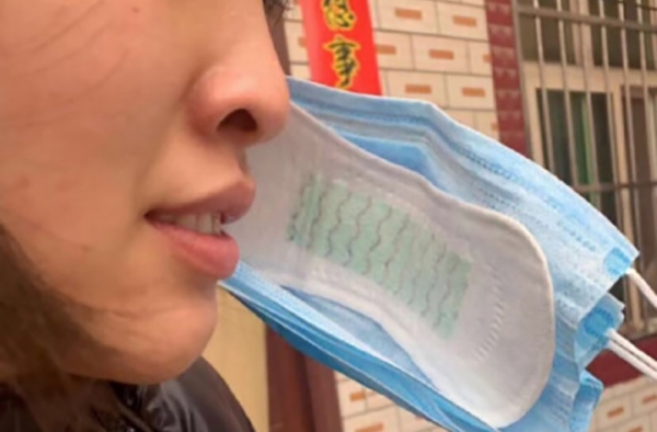 你见过最硬核的口罩 网友：乍一看想笑，下一秒心酸