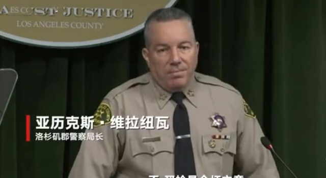 美国警方呼吁别囤枪 易擦枪走火 网友：不囤才是傻子