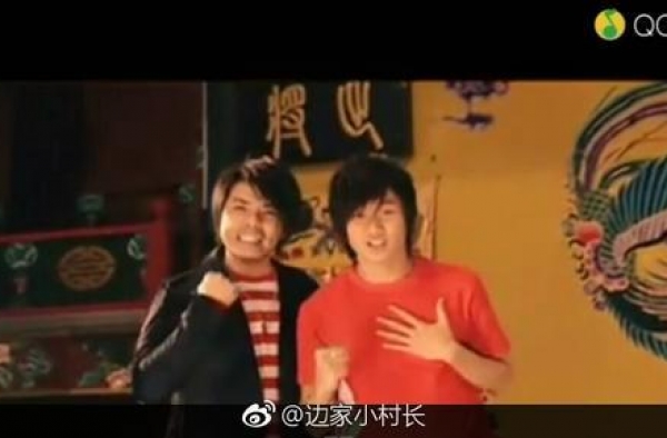 还记得《北京欢迎你》里的阿杜吗？他现在长这样