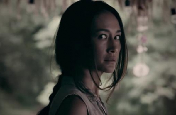 Maggie Q恐怖片《本人之死》曝预告