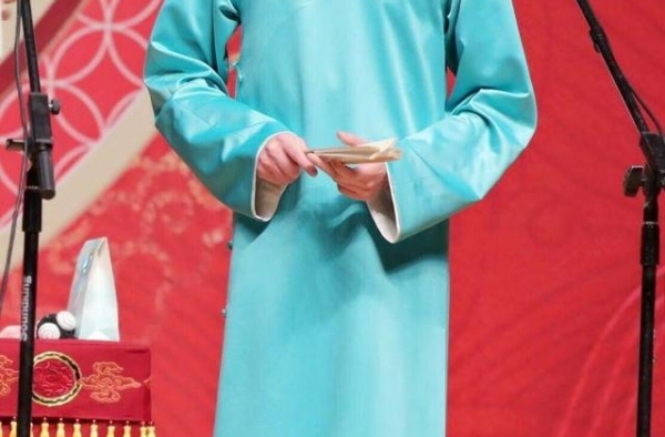 正能量娱乐八卦：张云雷、张新成、成毅、邓伦、冯绍峰、吴亦凡