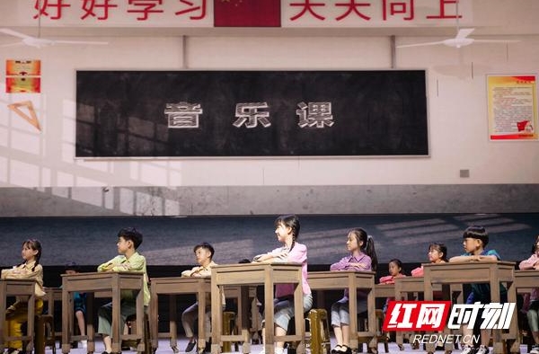 大型史诗歌舞剧《大地颂歌》紧张排练 9月底上演