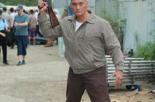 父亲是＂TVB第一恶人＂王俊棠，他又帅又暖成模特，漂亮王东泰