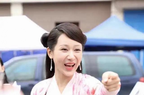 杨紫粉丝为杨紫拿百花奖刷票？陈伟霆要背锅？黄龄截胡王霏霏了吗
