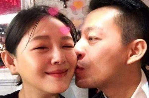 汪小菲指老婆每天带娃不工作赚钱，被骂后秒删动态
