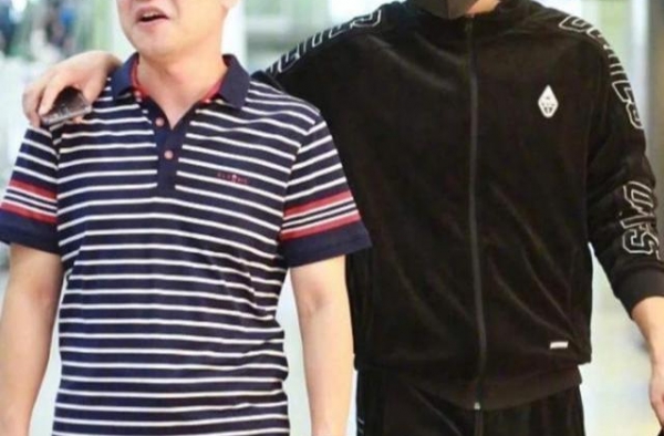 27岁的黄子韬，身家百亿的父亲去世后，你只能靠自己了