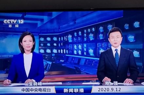宝晓峰说听到联播片头曲手心出汗了