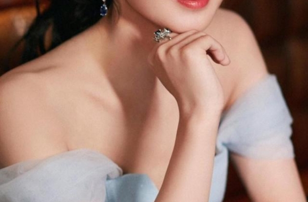 赵丽颖、孟美岐、张天爱、baby、李易峰、李宇春、成毅