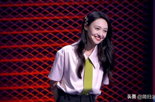硬夸的嘉宾热搜的郑爽，靠炒cp和选手互捧的脱口秀大会能走多远