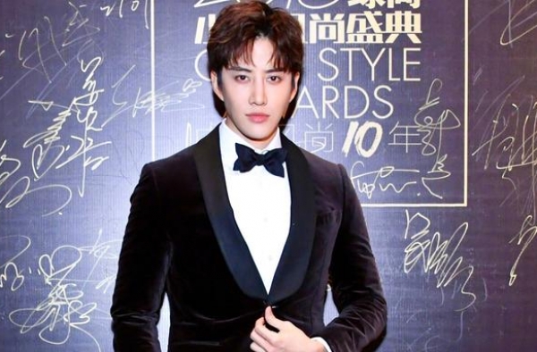 泰国男星MIke无收入，争夺抚养权节衣缩食？