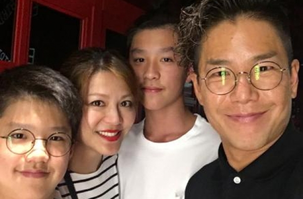 卖保险养家！跟“古惑仔”林晓峰离婚后，康子妮事业停滞无奈转行