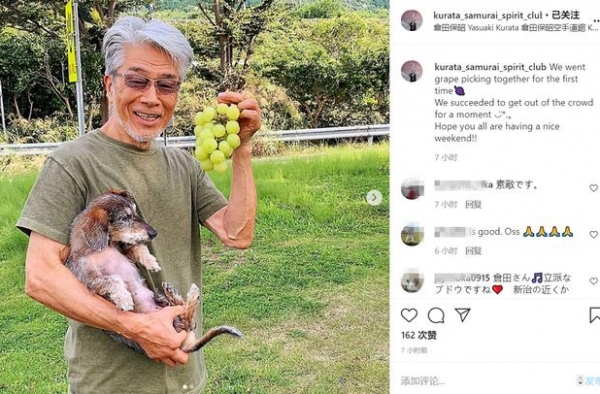 74岁仓田保昭近照，满头白发但身体硬朗，拍打戏仍坚持不用替身