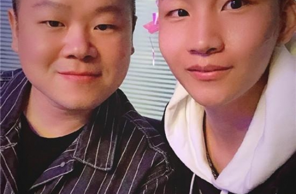 被师父岳云鹏和师娘蹭热度？刘筱亭却求生欲满满，尚筱菊在线起哄