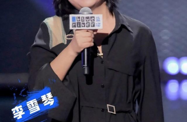 开局即淘汰的百万网红，承包九月热搜的女人真不简单