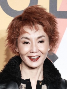 梁朝伟最爱的女人｜56岁张曼玉已风华不再，情史坎坷，瘦成纸片