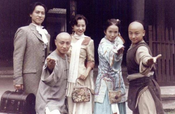 真实的十三姨：19岁时嫁给55岁黄飞鸿，无儿无女91岁离世