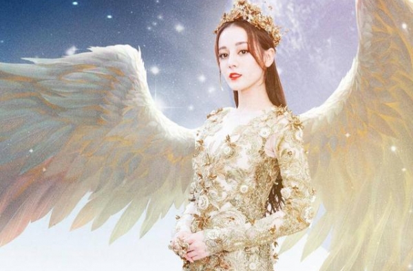2020年金鹰节，“女神”也拼流量，虞书欣票数轻松超越谭松韵